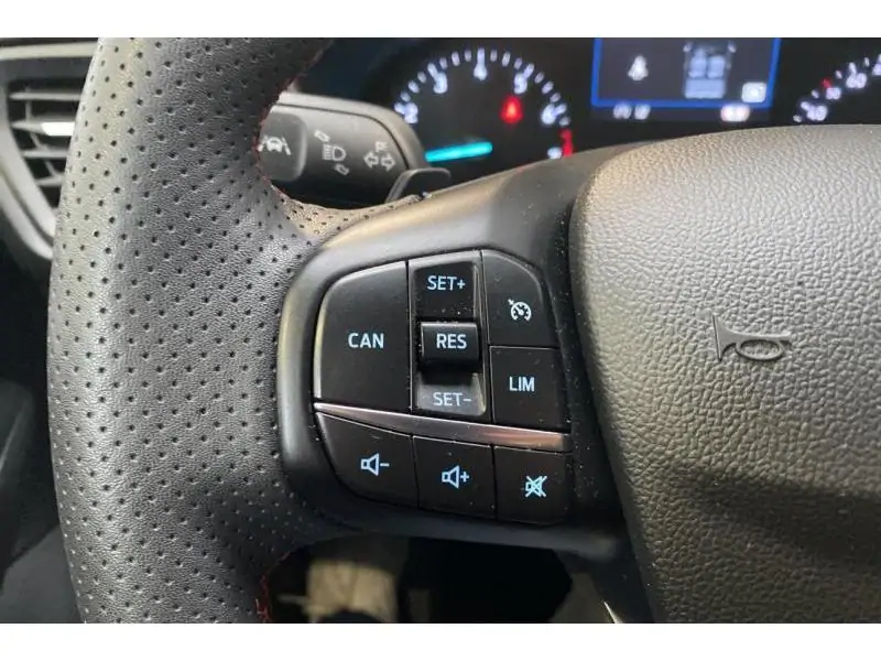 Occasion Ford Focus ST-Line GREY 27