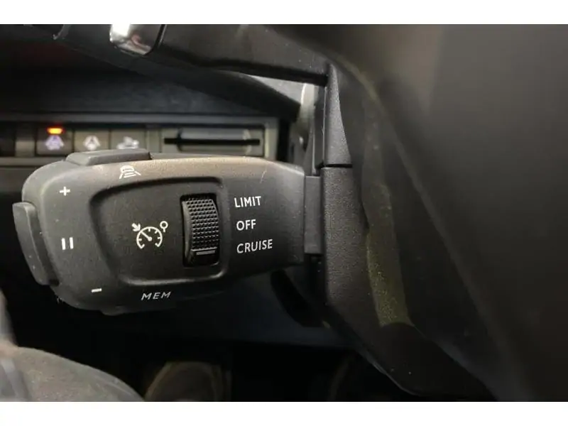 Occasion Peugeot 5008 Allure Pack MEHV 136 BLUE 25
