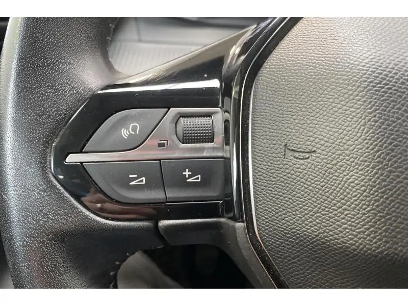 Occasion Peugeot 208 Active WHITE 21