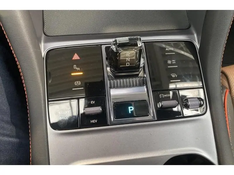 Occasion BYD SEAL U DM-i 218 PHEV BOOST 2WD BLACK 16