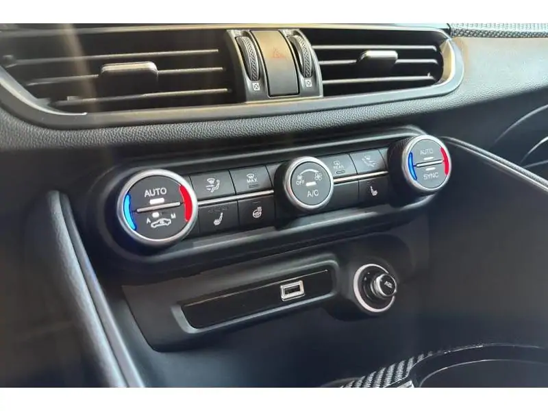 Démo Alfa Romeo Giulia NIEUW - Quadrifoglio 2.9 V6 Bi-Turbo 520 Pk At8 RED 15