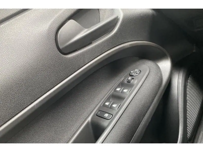 VEHICLE__CONDITION_SERVICE Fiat 600 My24 Hybrid 100cv BLACK 17