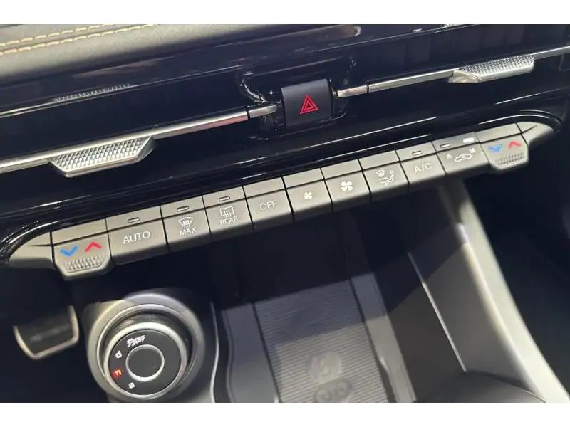 VEHICLE__CONDITION_SERVICE Alfa Romeo Tonale Ibrida 1.5 175 Pk GREEN 15