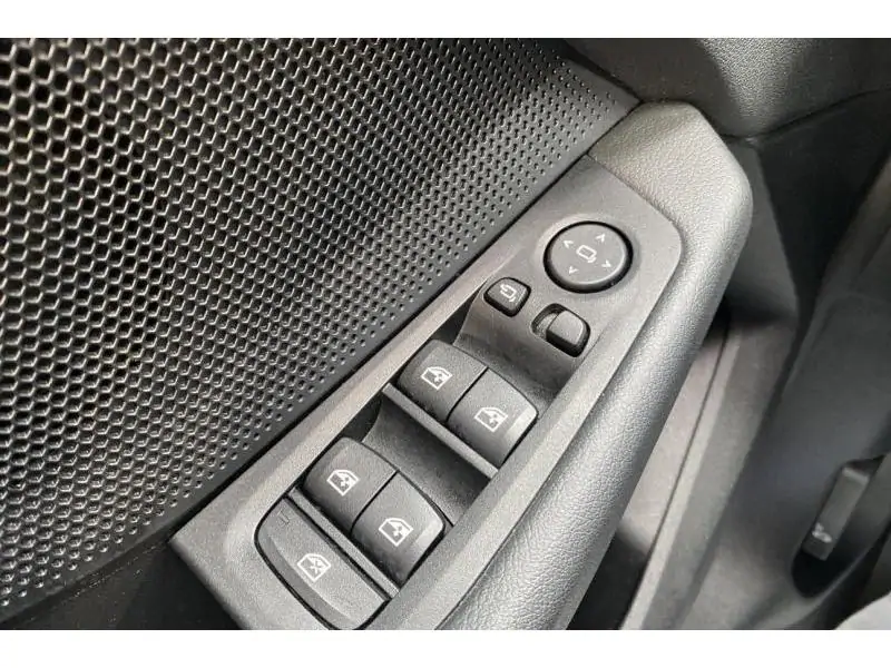 Occasion BMW Serie 1 116 d* Hatch 5p.* GPS & Caméra BLACK 17