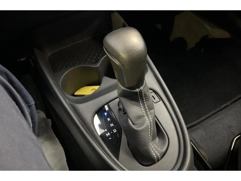 Occasie Toyota Aygo X X GREY 16