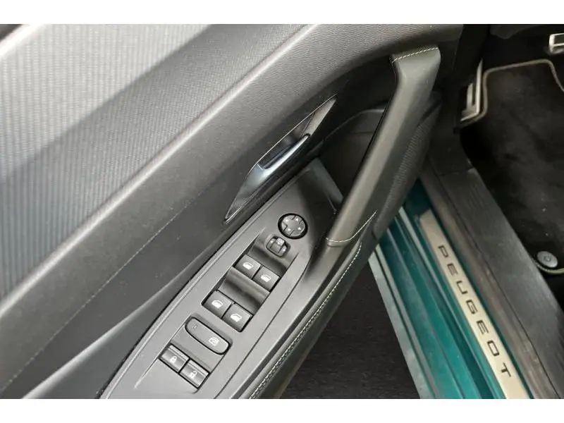 VEHICLE__CONDITION_SERVICE Peugeot 308 GT EXCLUSIVE BLUE 17