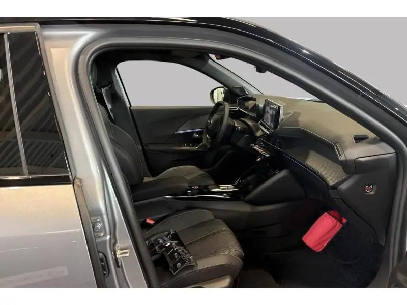 VEHICLE__CONDITION_SERVICE Peugeot 2008 GT GREY 8