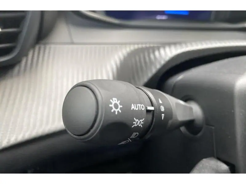 Démo Peugeot 2008 ALLURE CHAMPAGNE 26