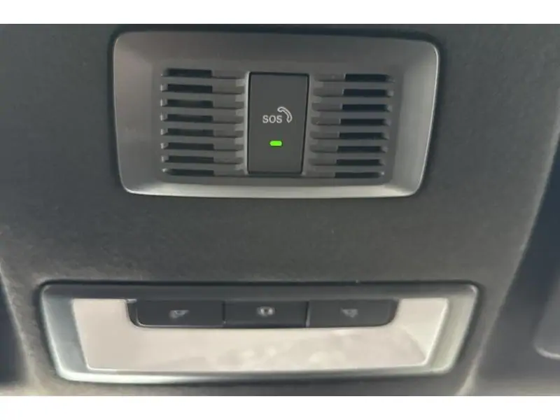 VEHICLE__CONDITION_SERVICE MG MG3 LUXURY HYBRID+ BLACK 34