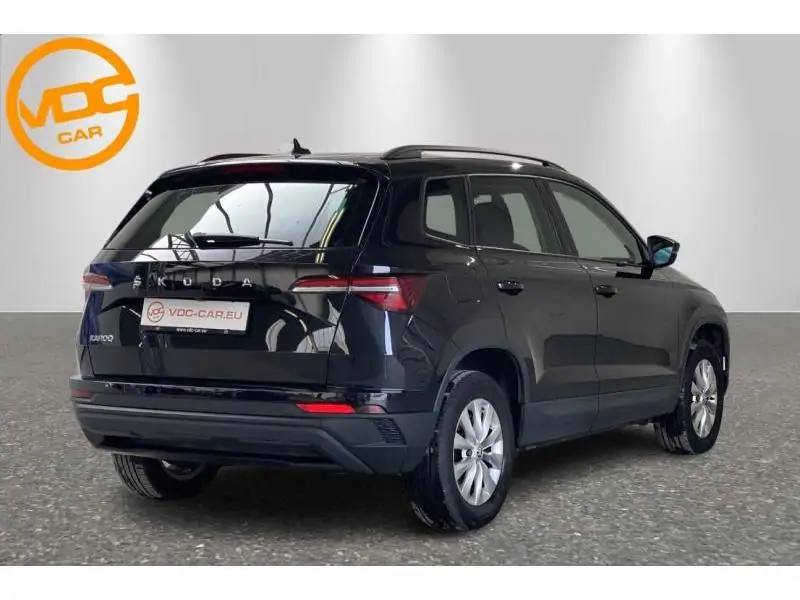 Occasie Skoda Karoq Ambition BLACK 3