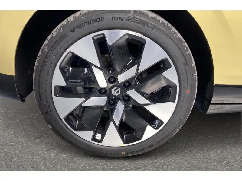 VEHICLE__CONDITION_SERVICE Leapmotor B05 DESIGN PROMAX YELLOW 23
