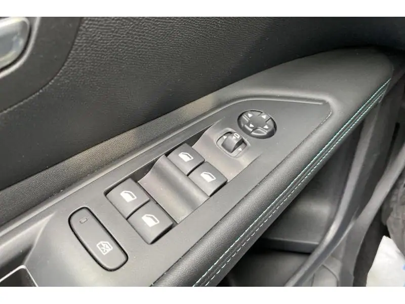 Occasion Peugeot 3008 Allure Pack HYBRID GREY 17