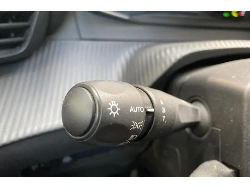 Occasion Peugeot 208 Active* GPS Détecteurs arr. GREY 28