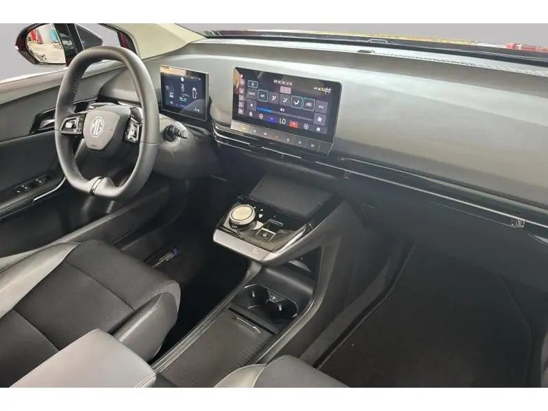 VEHICLE__CONDITION_SERVICE MG MG4 LUXURY TROPHY EXTENDED RANGE 77kW 520 KM RED 2