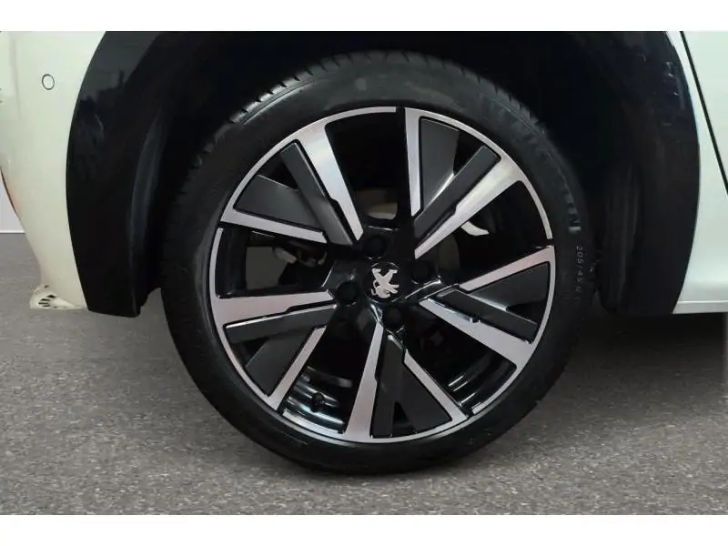 Occasion Peugeot 208 II & e- GT Line WHITE 20