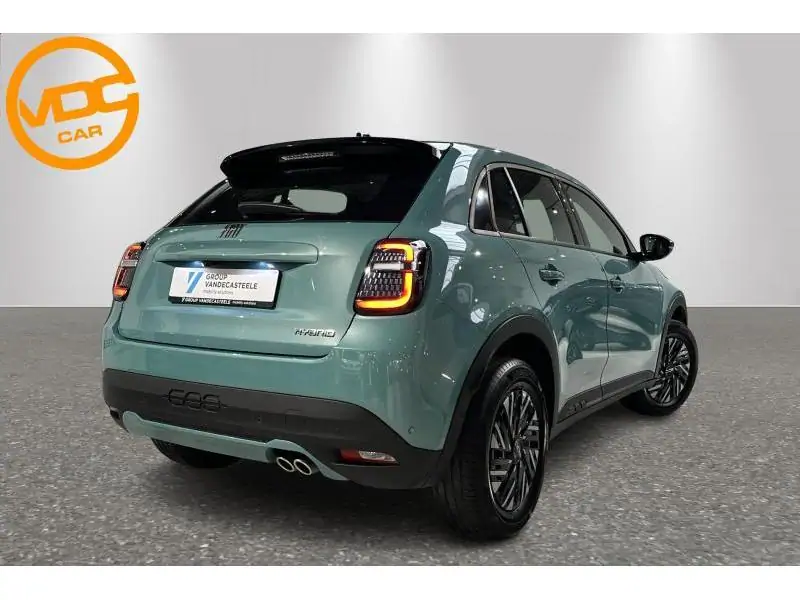 Occasion Fiat 600 Hybrid BLUE 3