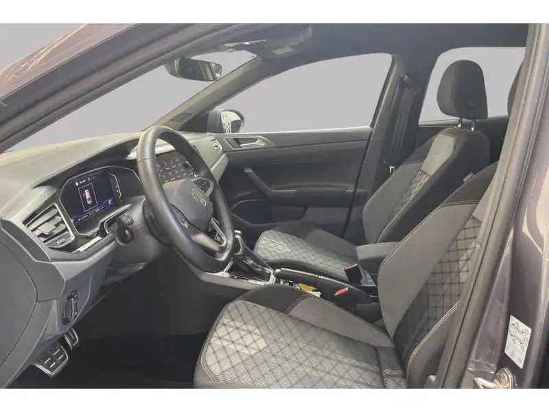 Occasie Volkswagen Taigo R-Line 1.0 TSI 115 pk GREY 10