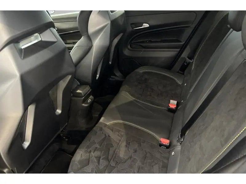 VEHICLE__CONDITION_SERVICE Abarth 600e scorpionissima PURPLE 18