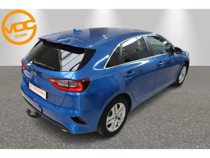Occasion Kia Ceed Pulse *attelage* BLUE 21