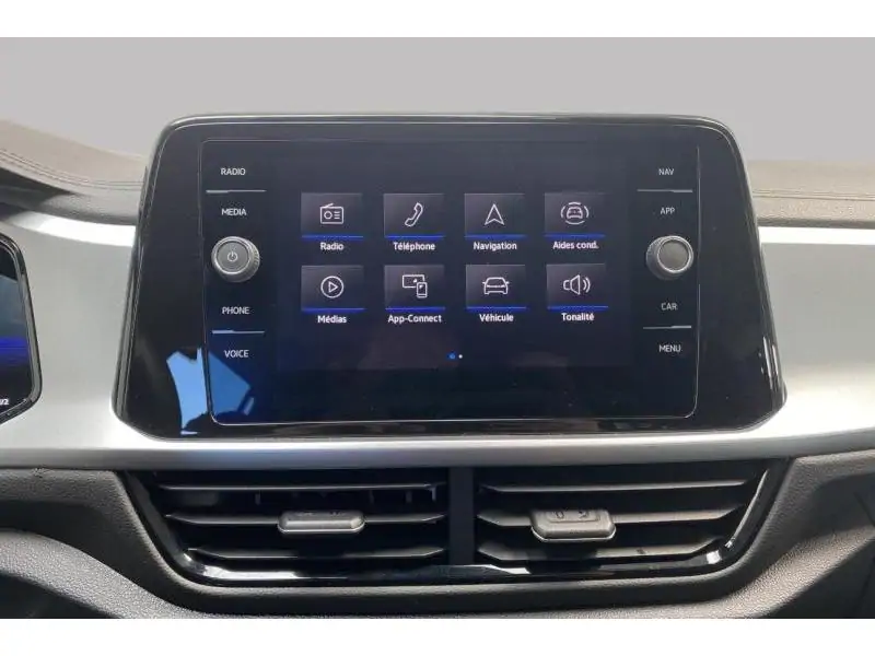 Occasie Volkswagen T-Roc Life WHITE 13