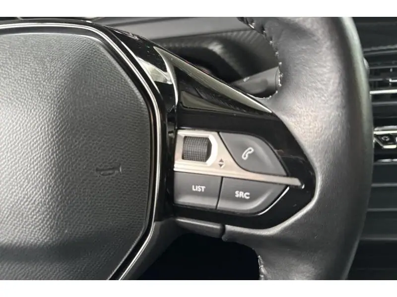 Occasion Peugeot 2008 Active 130 pk GREY 21