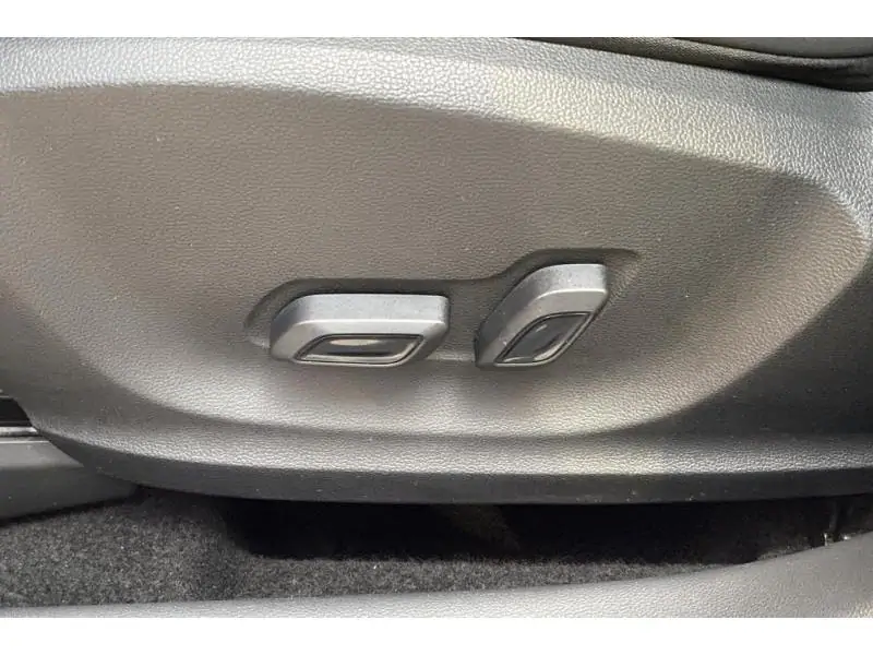 Occasion MG ZS LUXURY RED 24