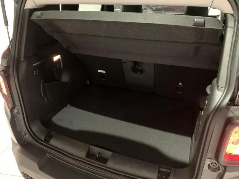 Occasion Jeep Renegade Limited e-Hybrid MHEV GREY 26