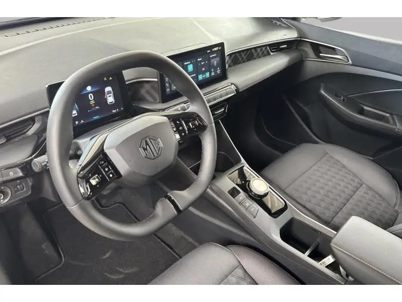 Démo MG MG3 LUXURY HYBRID+ YELLOW 9