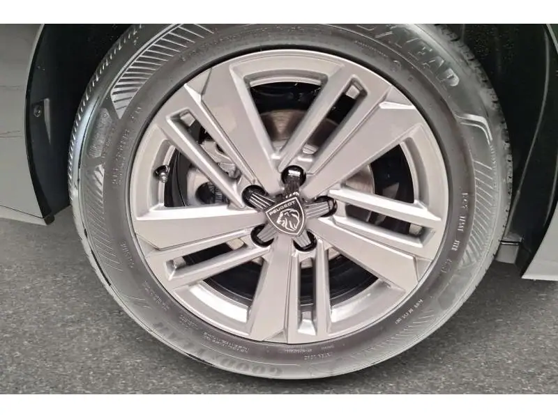 VEHICLE__CONDITION_SERVICE Peugeot 308 SW STYLE Hybrid 145 e-DSC6 BLACK 20
