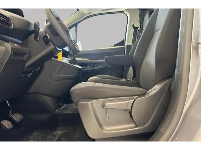 Occasion Peugeot Partner Asphalt - Camera - GPS - Carpl GREY 10