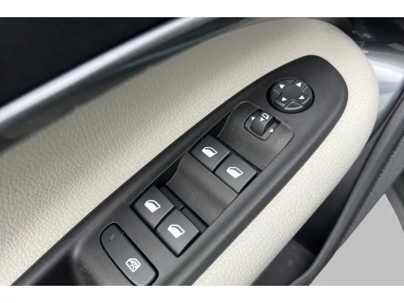 Occasion Fiat 600 la PRIMA GREEN 17