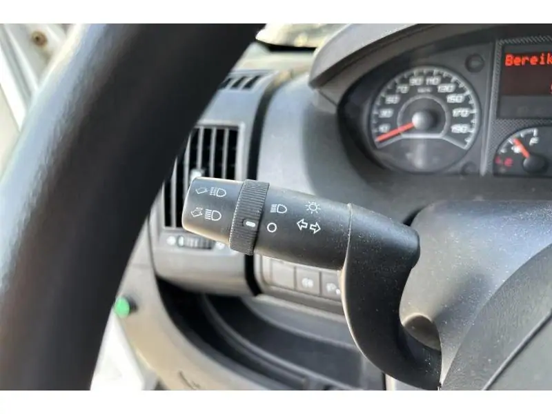 VEHICLE__CONDITION_SERVICE Peugeot Boxer UTILITY ALUKAST+laadbrug WHITE 24