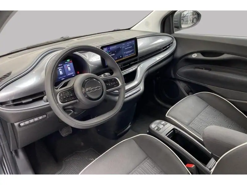 Occasion Fiat 500e ICONE BEV GREY 9