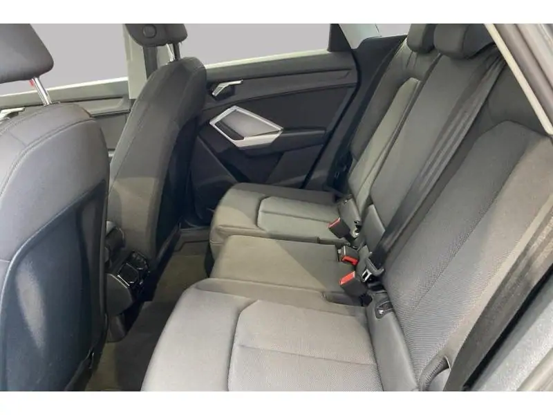 Occasion Audi Q3 SUV ROBOT GREY 18