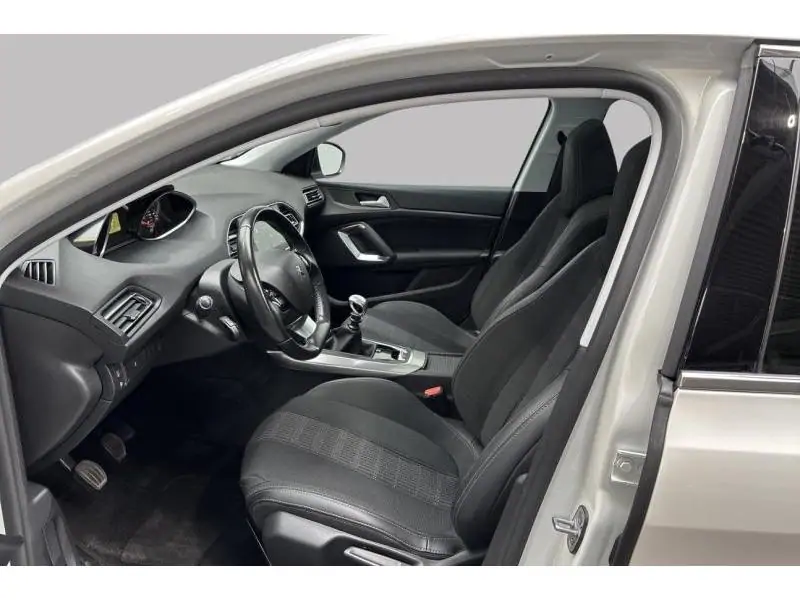 Occasion Peugeot 308 allure WHITE 10
