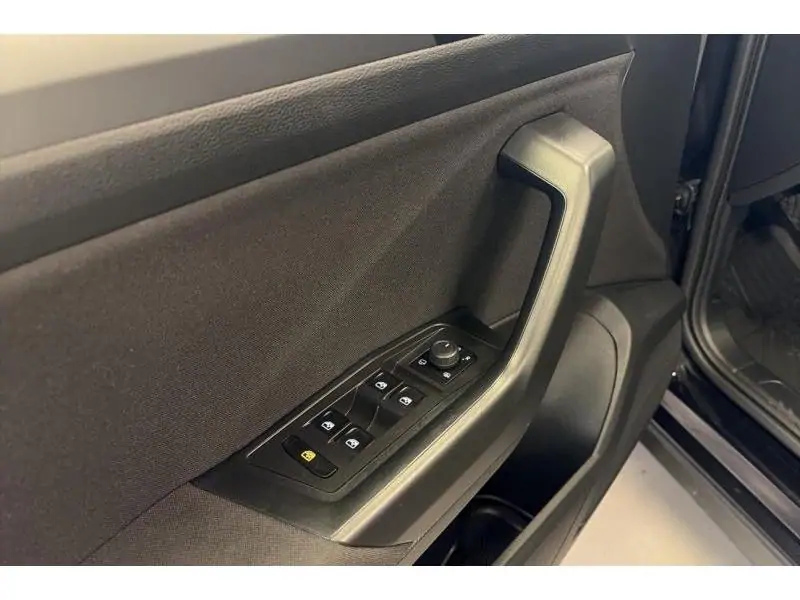 Occasion Volkswagen T-Roc Life BLACK 17