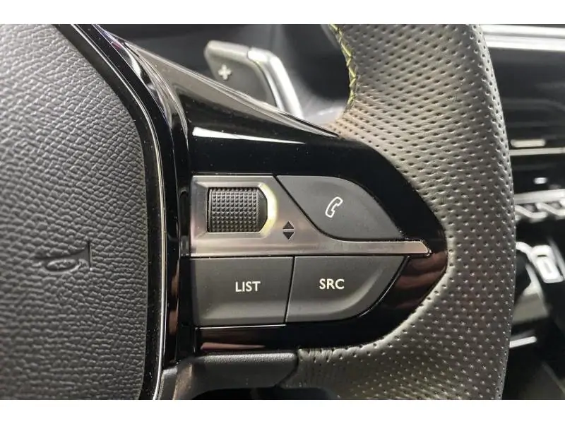 Occasion Peugeot 2008 GT BLUE 24