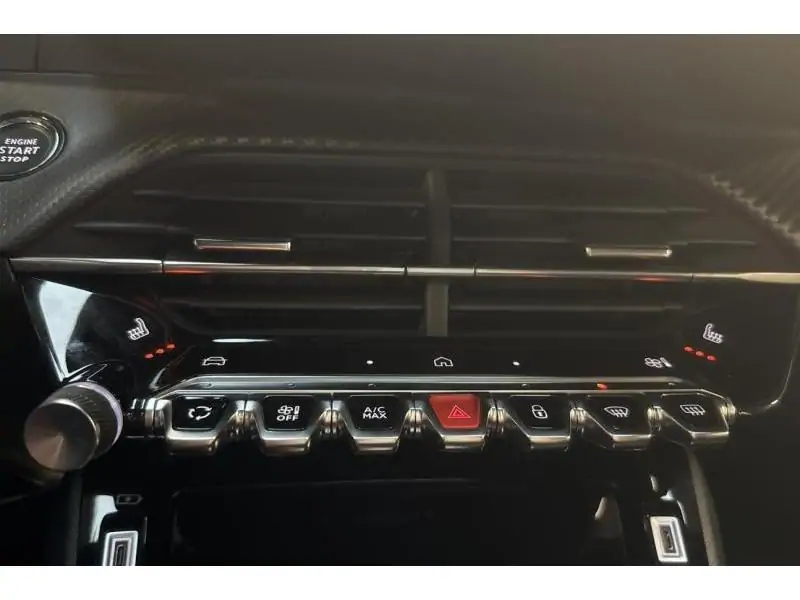 VEHICLE__CONDITION_SERVICE Peugeot 2008 II GT RED 23