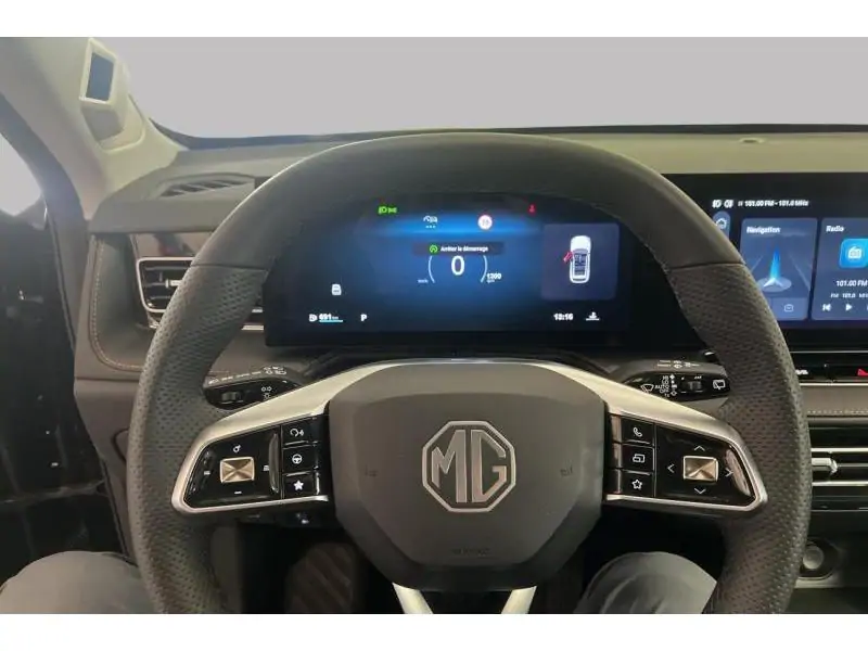 Demo MG HS LUXURY BLACK 12