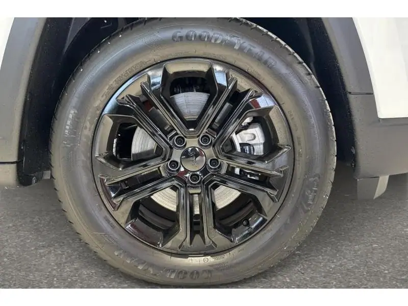 VEHICLE__CONDITION_SERVICE Jeep Compass Night Eagle My23 1.3 T4 PHEV 1 WHITE 20