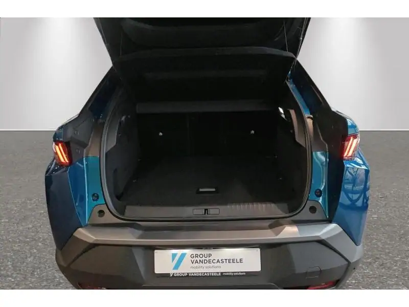 VEHICLE__CONDITION_SERVICE Peugeot 3008 E-3008 FIRST ED ALLURE BLUE 19