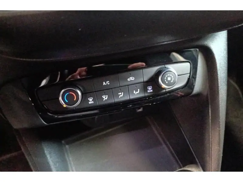Occasion Opel Corsa F GS Line BLACK 15