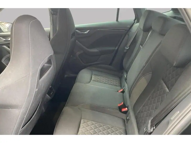 Occasion Skoda Scala Ambition 1.0 TSI DSG BLACK 18