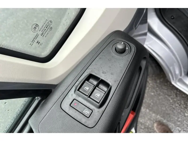 VEHICLE__CONDITION_SERVICE Peugeot Boxer 2.2 HDi 140 435 L3H2 3T trekve GREY 17