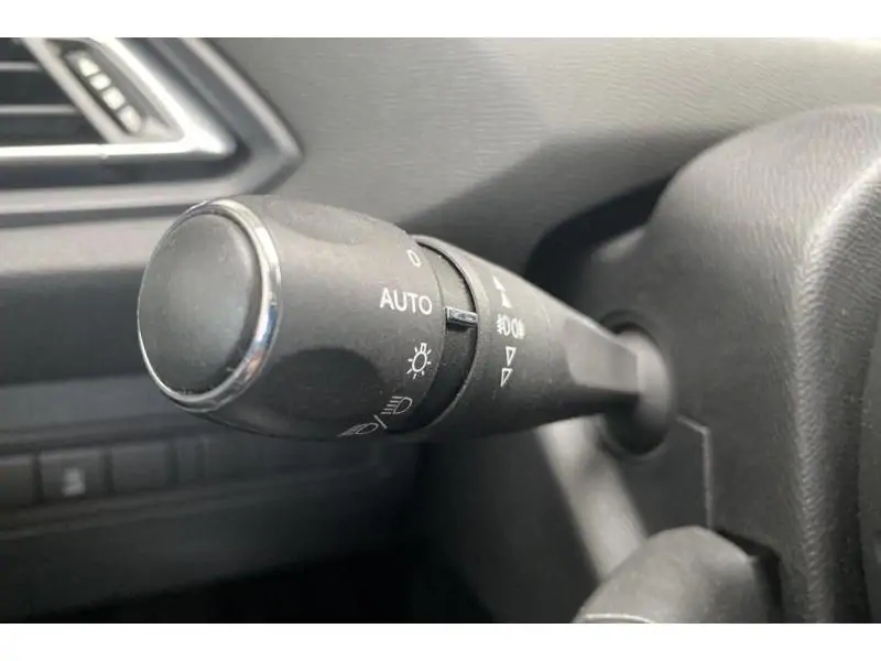 Occasie Peugeot 308 II Style WHITE 23