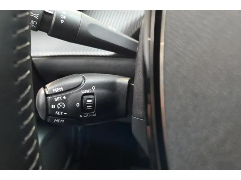 Occasion Peugeot 2008 ALLURE BLACK 23