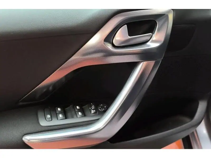 Occasion Peugeot 2008 Allure GREY 17