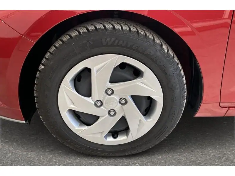 Occasion Hyundai i20 Berline MANUAL RED 21