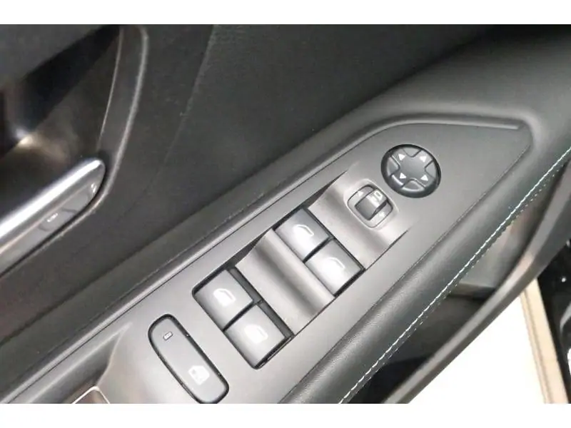Occasion Peugeot 3008 allure BLACK 17