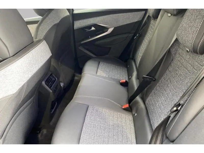 Occasion Peugeot 3008 ALLURE* Clim. Caméra de recul BLACK 18